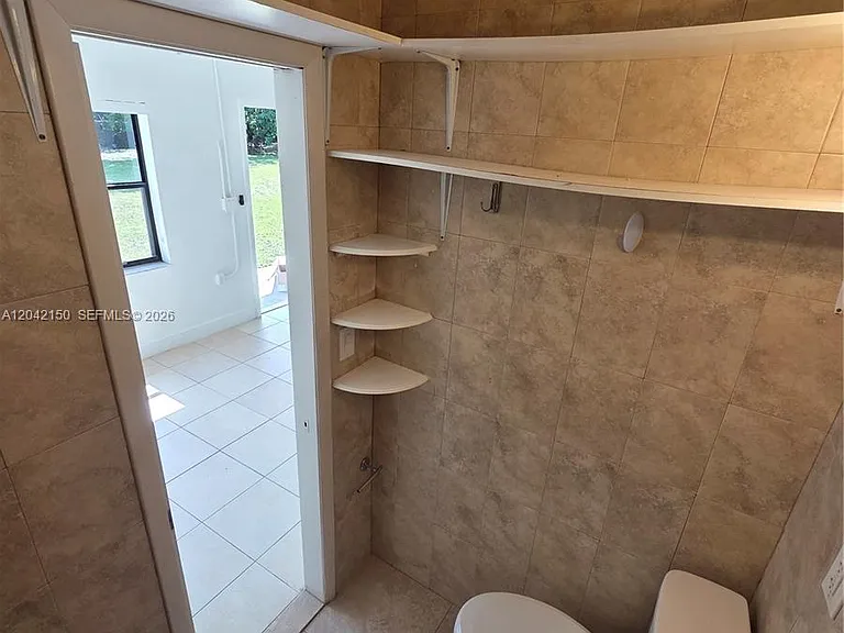 16 Allen Rd #EFFICIENCY — Photo 8