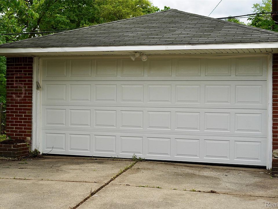 18827 Keystone St, Detroit, MI 48234 | MLS #20261044510 | Zillow
