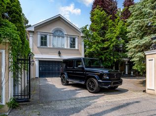 88 Old Colony Rd, Toronto, ON M2L 2K2