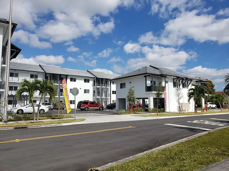 Nueva Aventura, LLC — Photo 2