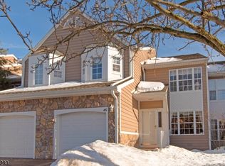 46 Stonehedge Rd, Millington, NJ 07946