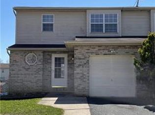 48 Olde Penn Dr, Easton, PA 18045
