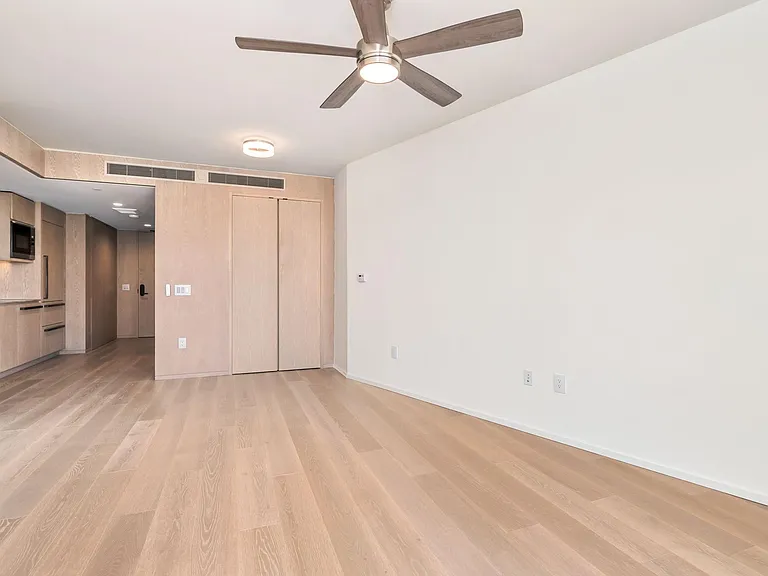 1000 Auahi St #3711 — Photo 13