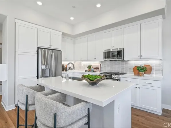 1265 Snowberry Pl, Montebello, CA 90640