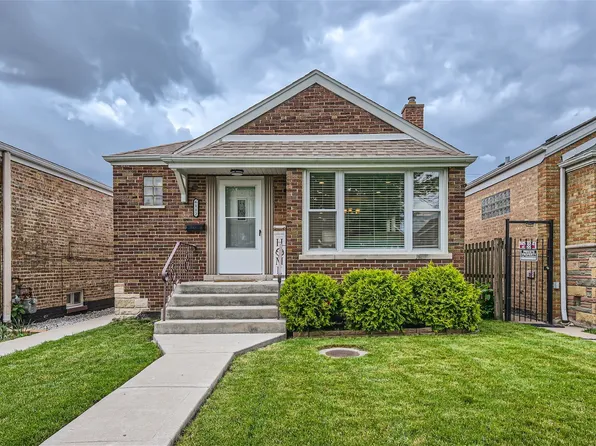 6112 S Moody Ave, Chicago, IL 60638