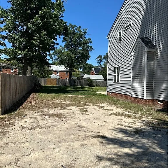 4818 Bethlehem Rd — Photo 5