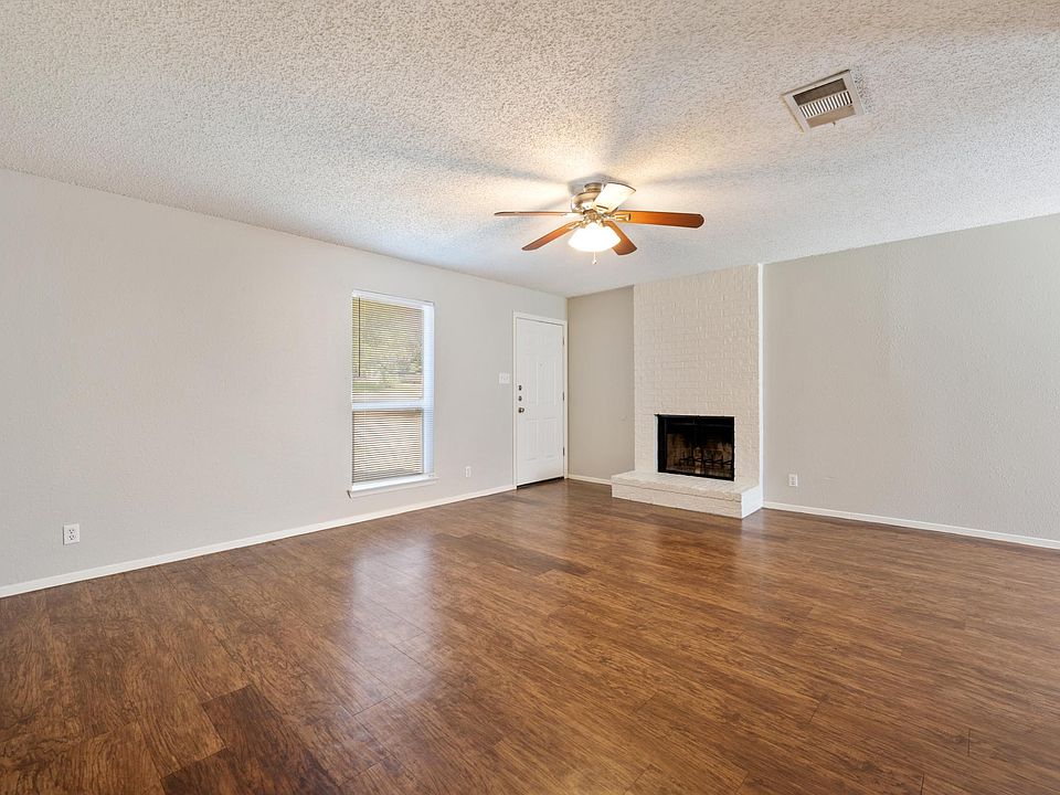 1st image of 501 Thelma Dr #B