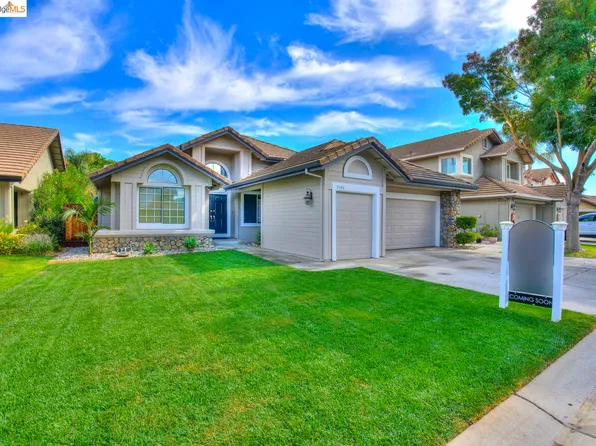 2155 Saint Andrews Ct, Discovery Bay, CA 94505