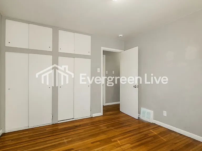 1100 S Waterford Dr — Photo 9
