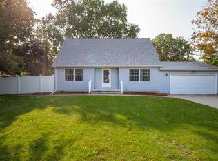 3133 Boulder Dr, Cedar Falls, IA 50613