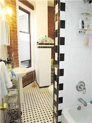 Rented by Citi Habitats | media 46