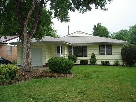 2nd image of 1819 Park Ave