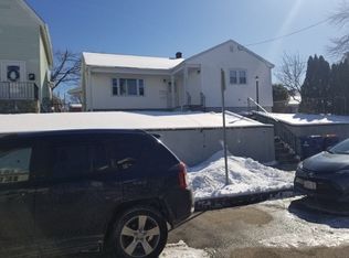 28 Dudley St, New Bedford, MA 02744
