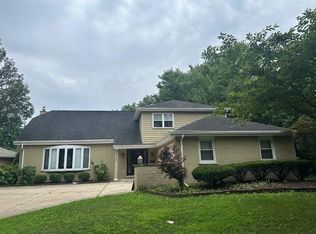 1208 Elizabeth Ave, Naperville, IL 60540