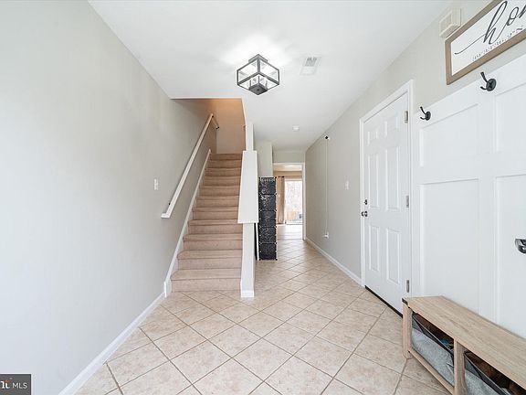 2nd image of 51 Wicklow Rd