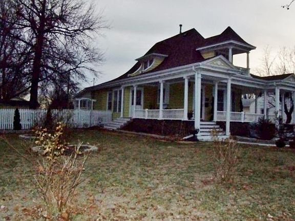 4th image of this home