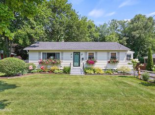 94 Velma Ave, Pittsfield, MA 01201