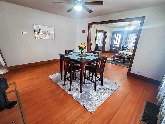 4th image of 3706 Stone Ave