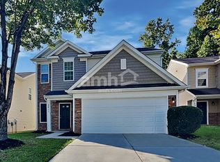 2411 Cairns Mill Ct, Charlotte, NC 28269