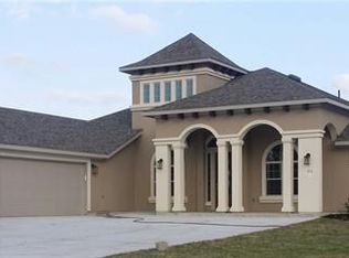212 Peck St, Kyle, TX 78640