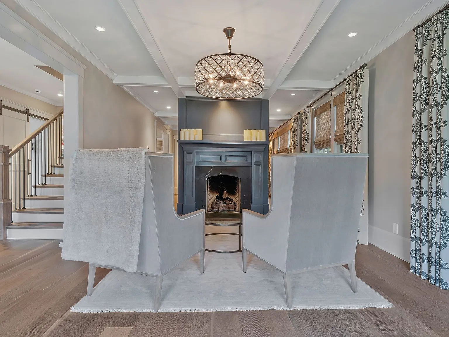 3 bed, 3.5 bath, 3352 sqft, $7,500 — Photo 3