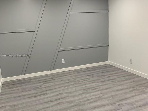 5th image of 9101 Sunrise Lakes Blvd APT 111