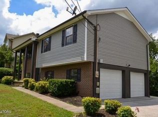 1633 Dunraven Dr, Knoxville, TN 37922