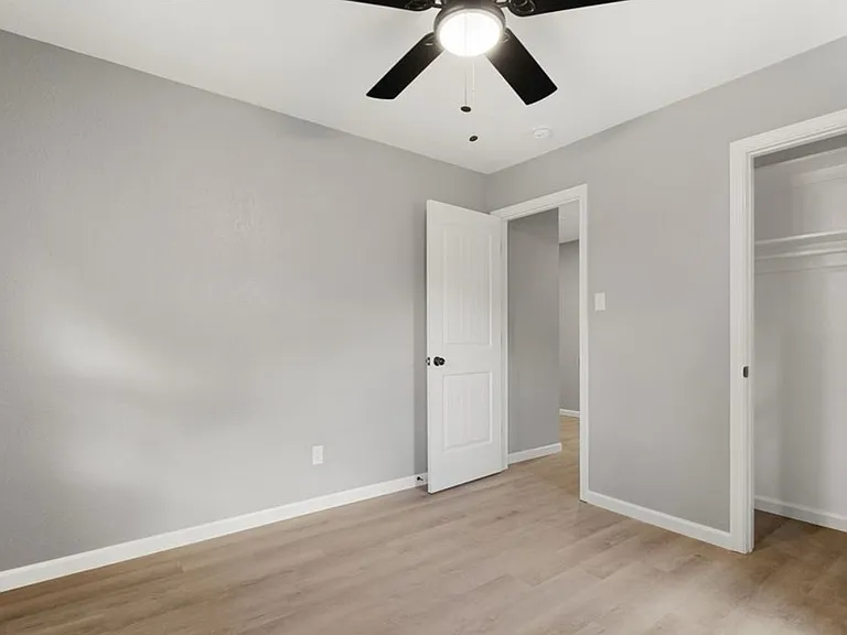 2108 Boston St — Photo 26