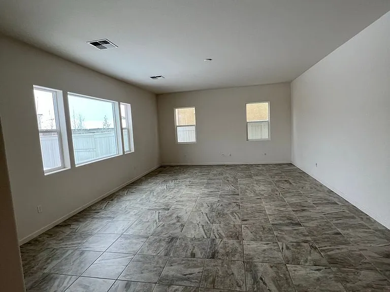 3140 Show Jumper Ln — Photo 5