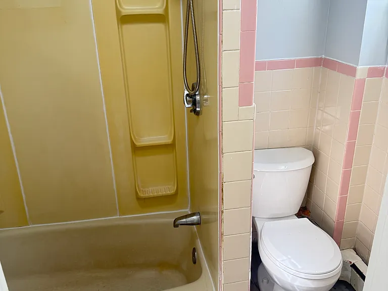 326 Granite St #1 — Photo 2