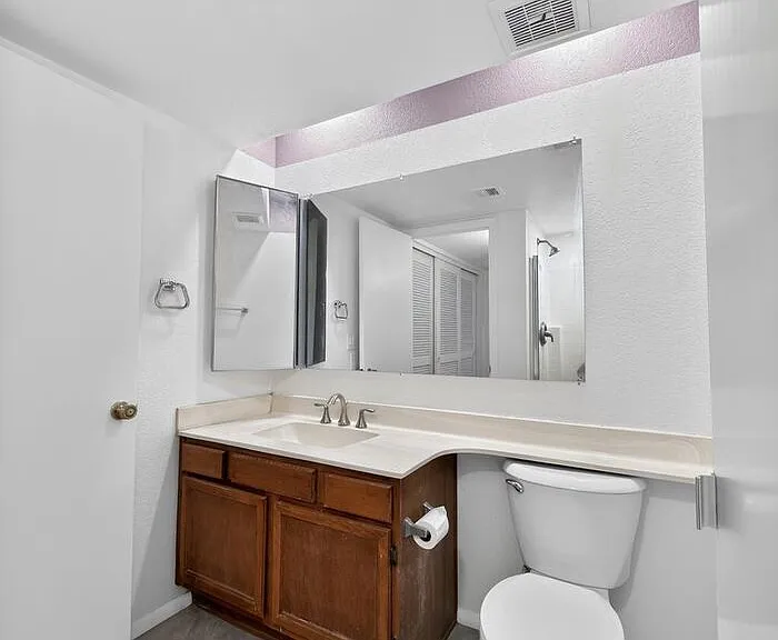 1905 E University Dr #219-E — Photo 35
