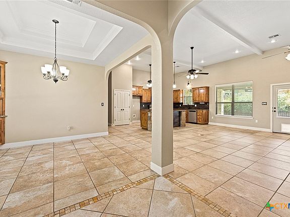 3rd image of 608 Jake Dr