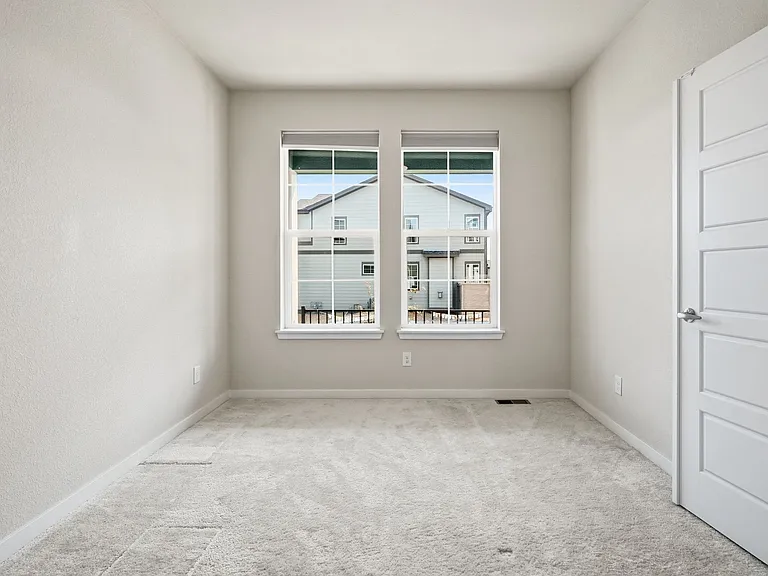 137 Mohawk Cir — Photo 29