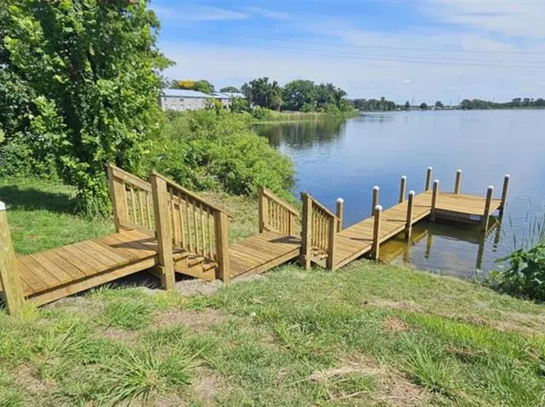 1264 Buckeye Rd NE, Winter Haven, FL 33881