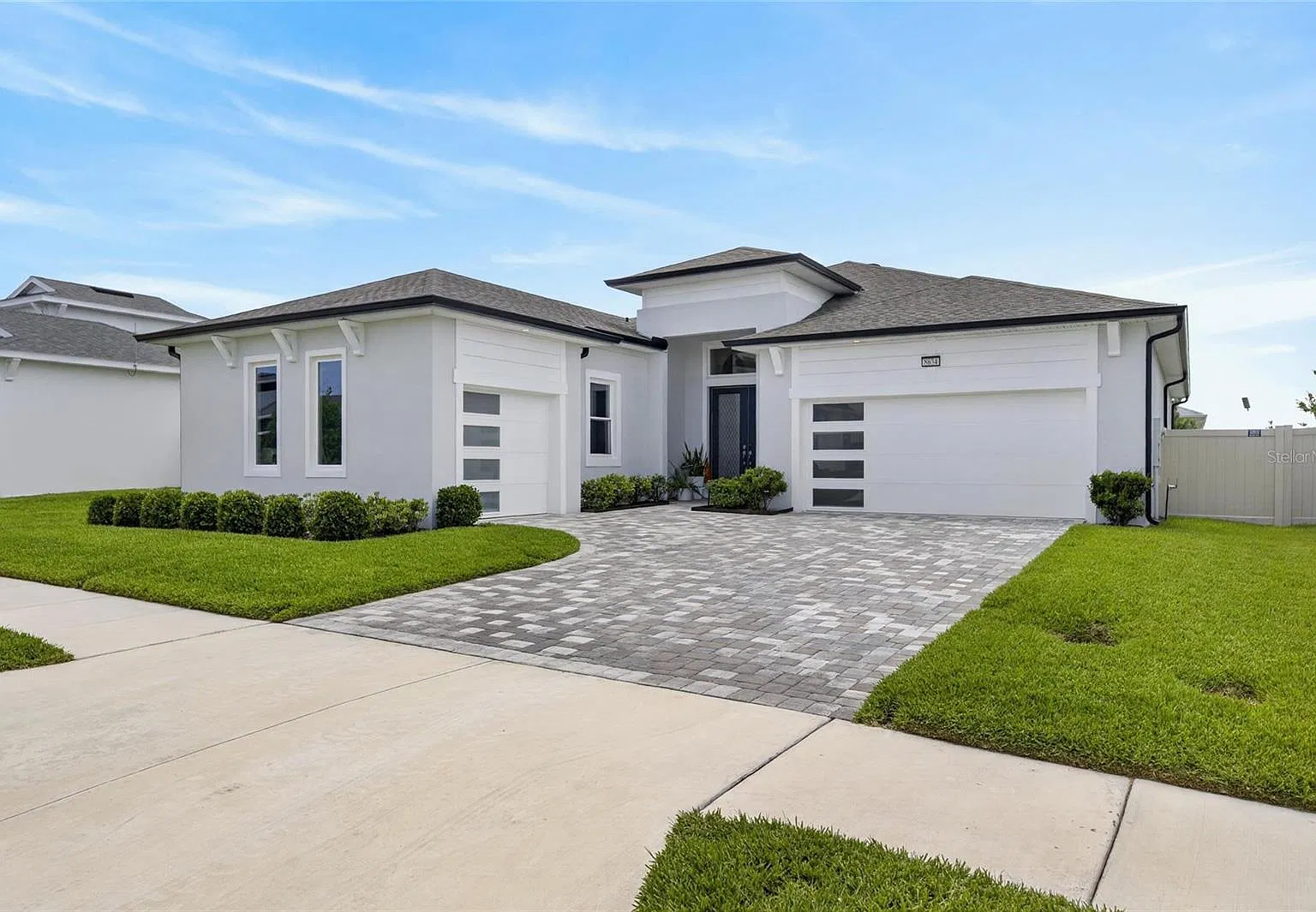 4 bed, 3.0 bath, 2497 sqft, $4,195 — Photo 2