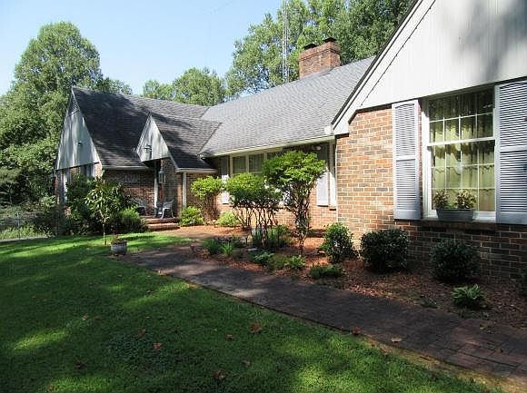 1st image of 239 Barger Hollow Rd
