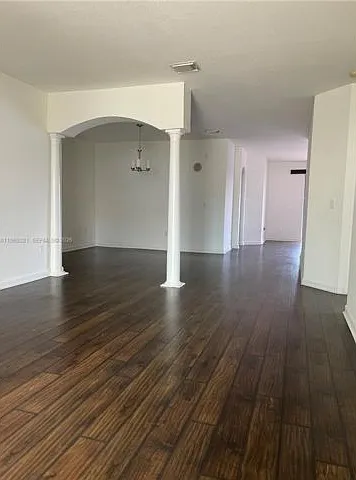 10844 NW 84th St — Photo 15