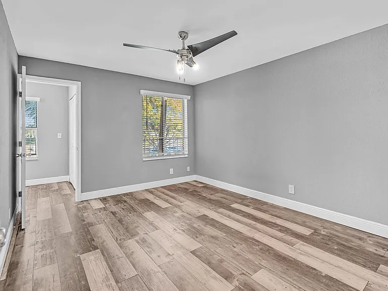3300 Pinewalk Dr N #1925 — Photo 22
