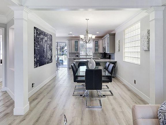4th image of 5808 N Plum Bay Parkway