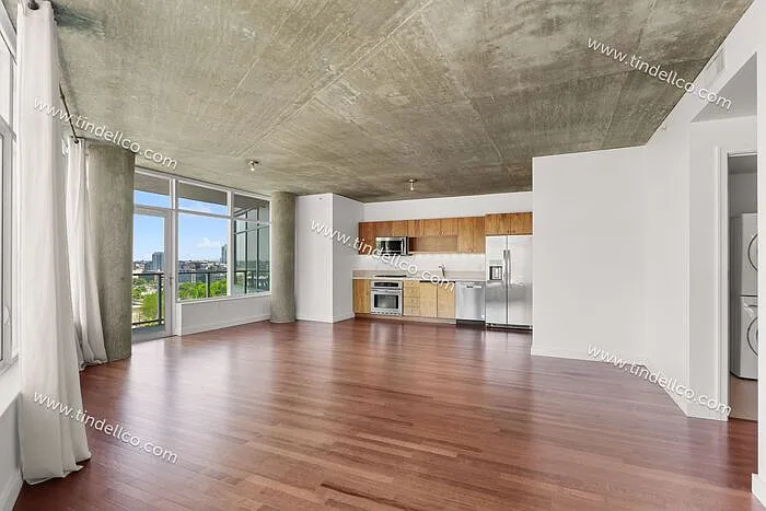 1926 W Burnside St #1102 — Photo 3