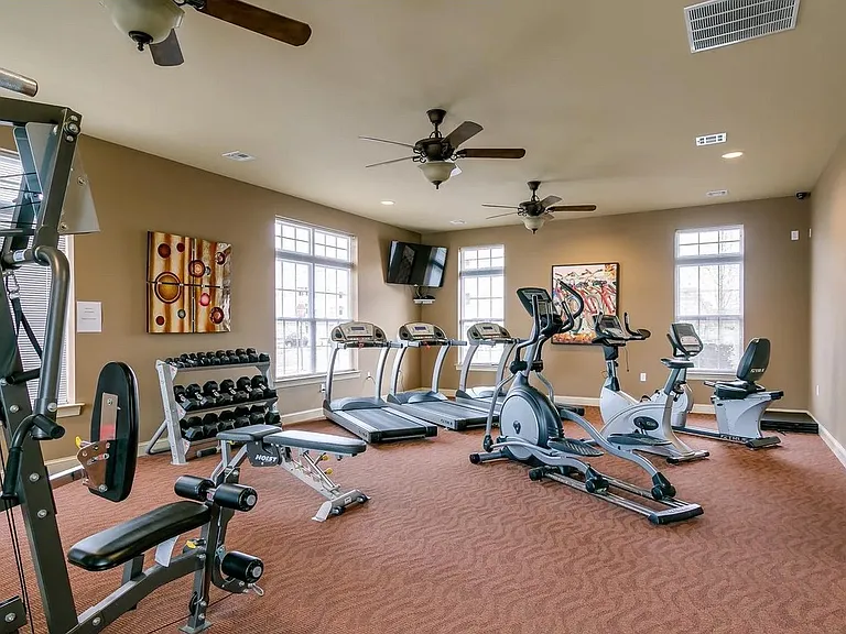 314 Helen Dr — Photo 21