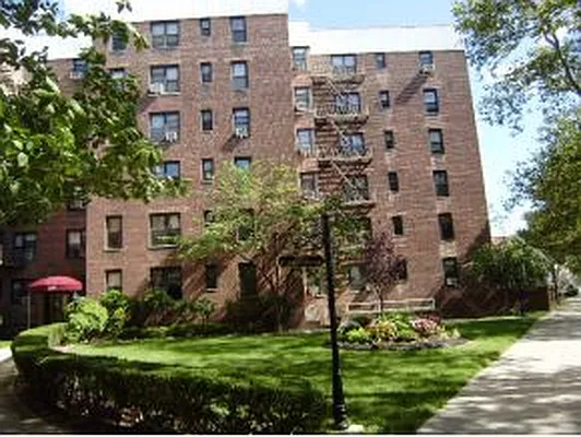 Sold by Daniel Home Sales Realty Llc | media 22