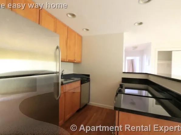 70 Park St APT 52, Somerville, MA 02143