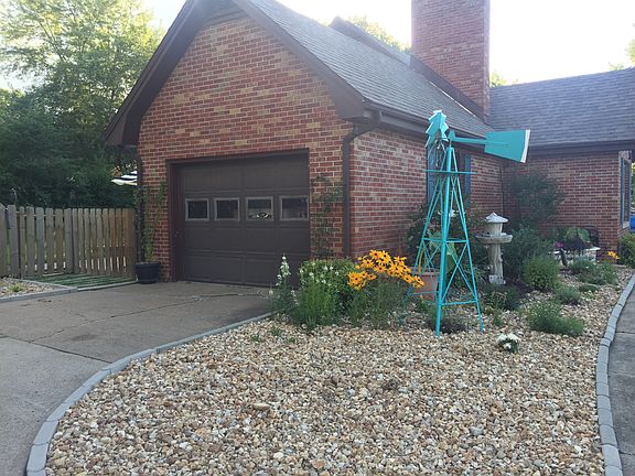 Main level garage (2nd down)