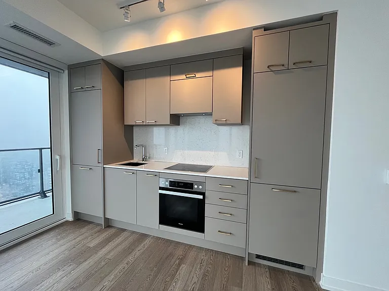 634 Church St #3409 — Photo 6