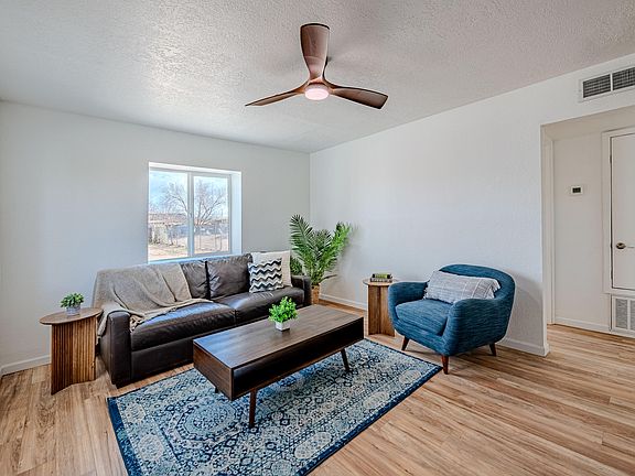 5th image of 2706 Floral Rd NW