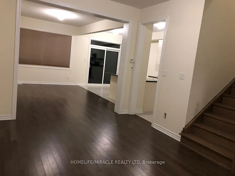 25 Closson Dr — Photo 9