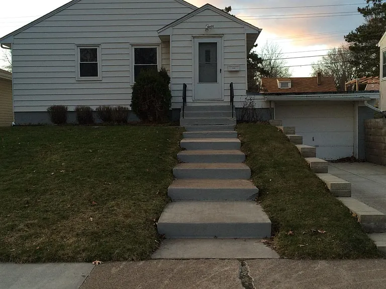 2095 Conway St — Photo 2