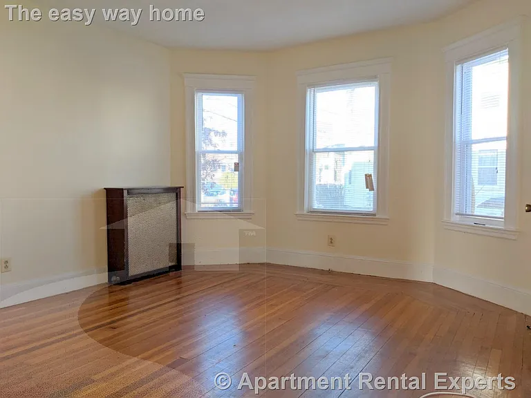 246 Harvard St #3 — Photo 3