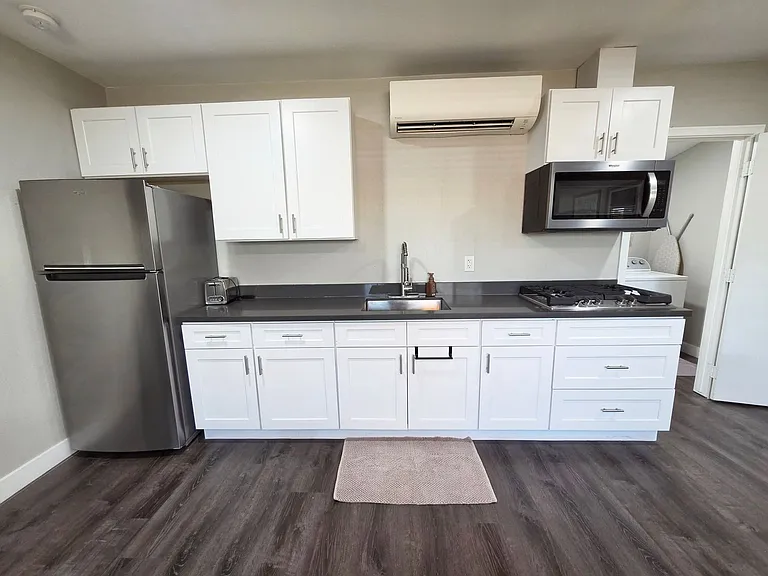 331 Xavier St — Photo 4